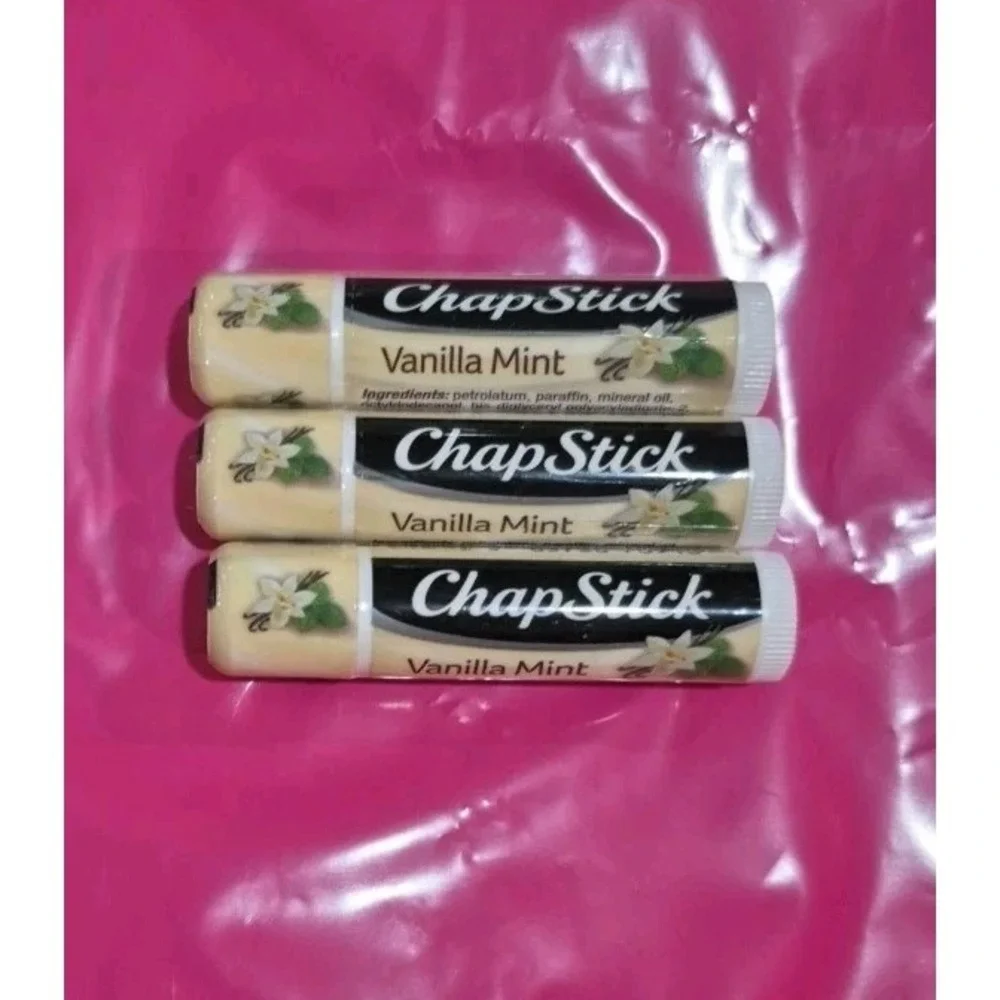 3-Pack Chapstick‎ Vanilla Mint Lip Balm - Limited